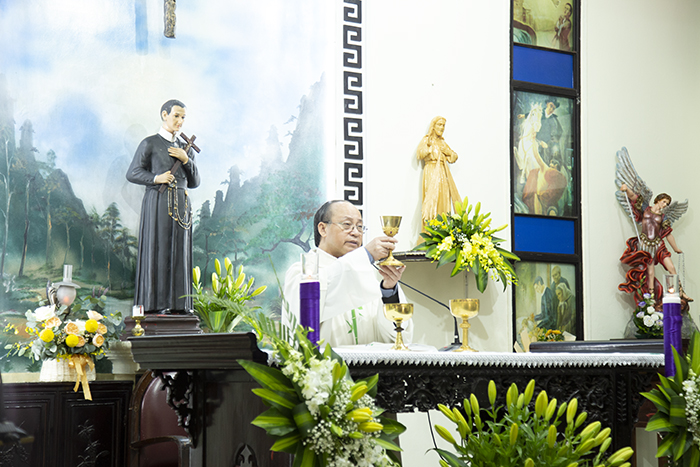 cất đền thờ cho thiên Chúa