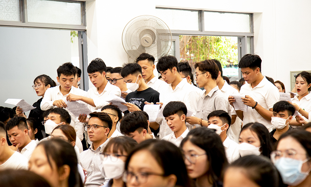 Thiên Chúa hay tiền bạc 