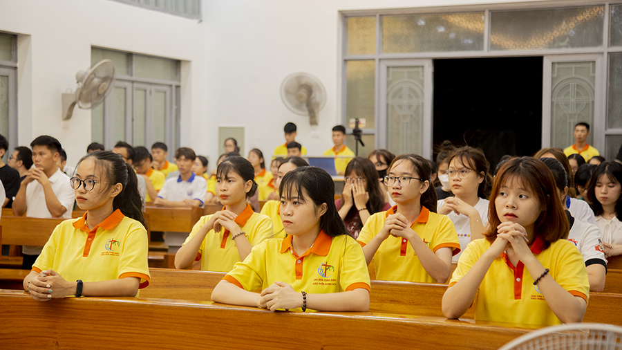 Người xây nhà cho Thiên Chúa ! 