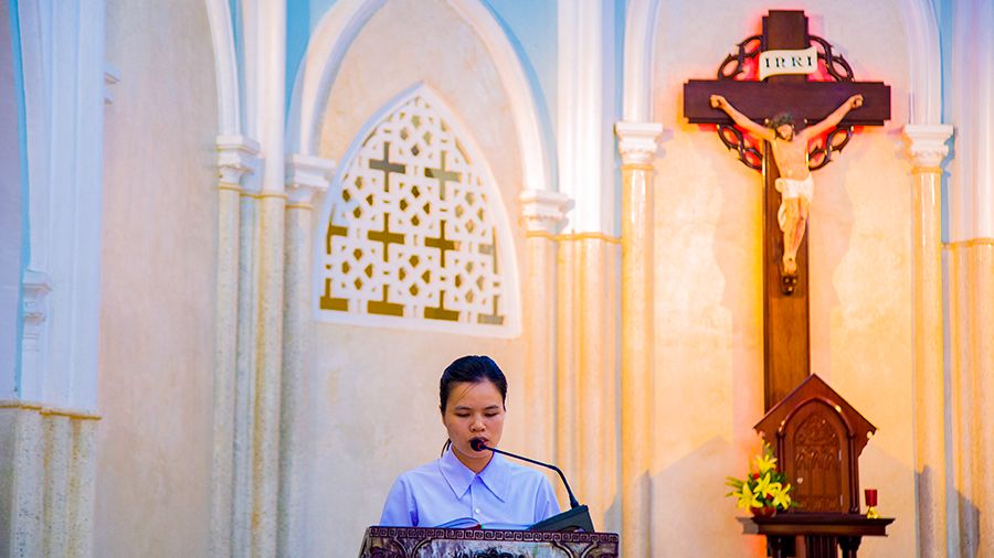 Hãy nhận lấy Thánh Thần !